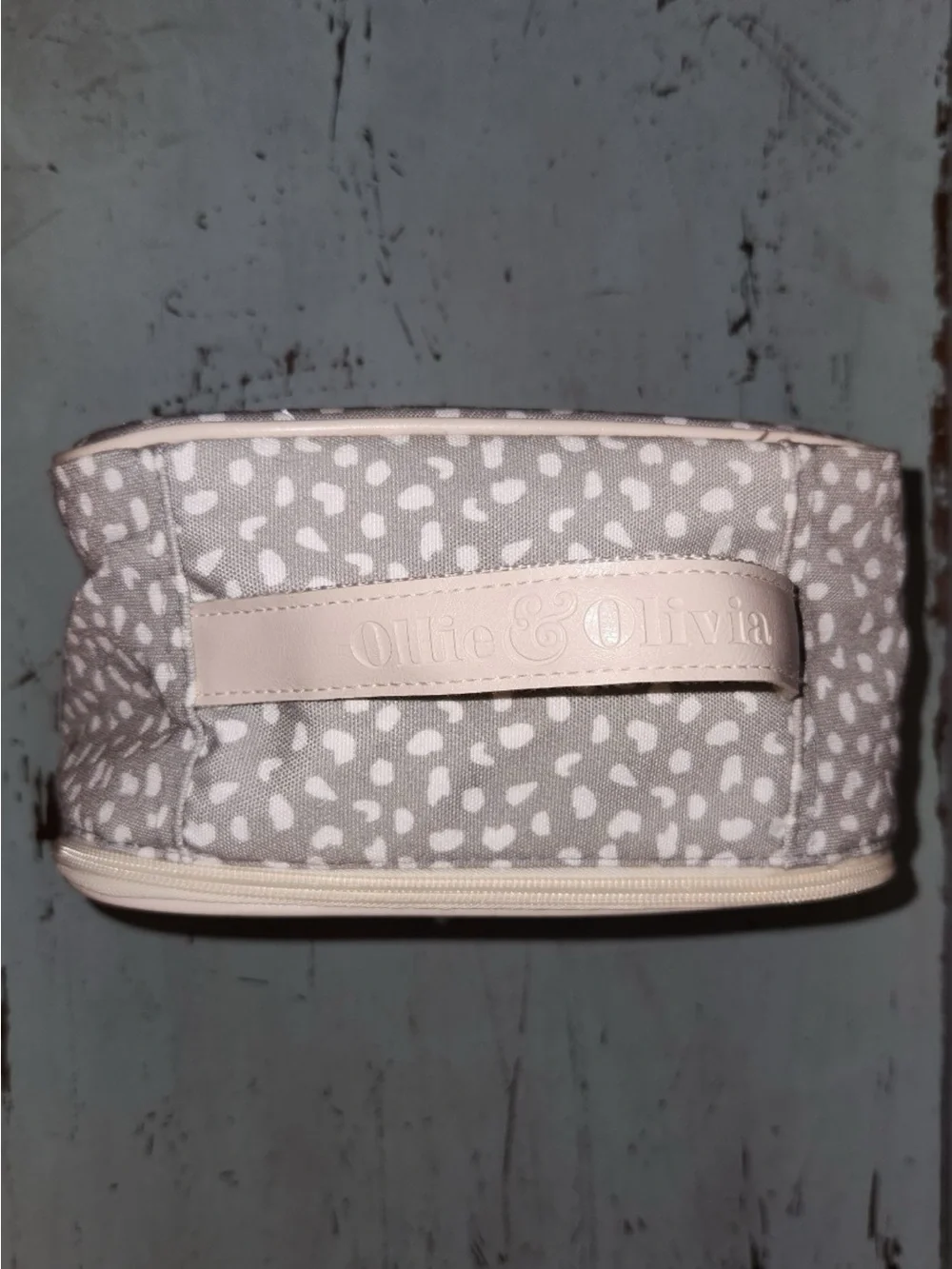 Ollie & Olivia Grey leopard print  Lunch Bag